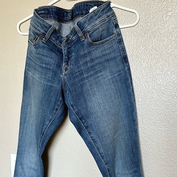 LUCKY BRAND: LOLITA SKINNY- SIZE 24 - Picture 2 of 9